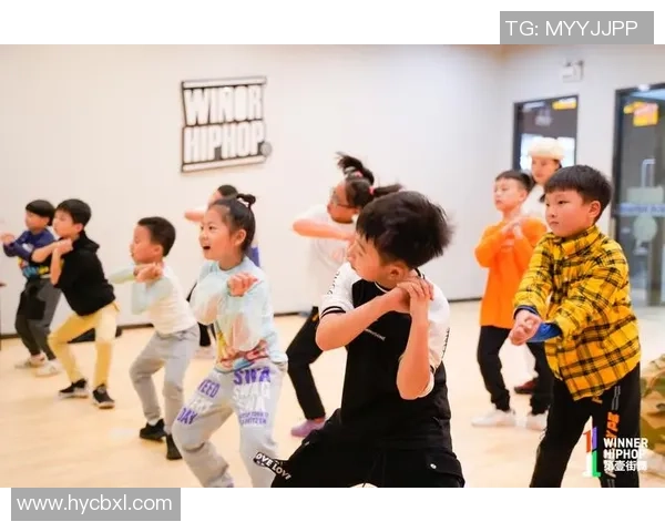 街舞梦想与人生哲学的交融:赵静的深度对话与成长之路 街舞梦想与人生哲学的交融:赵静的深度对话与成长之路